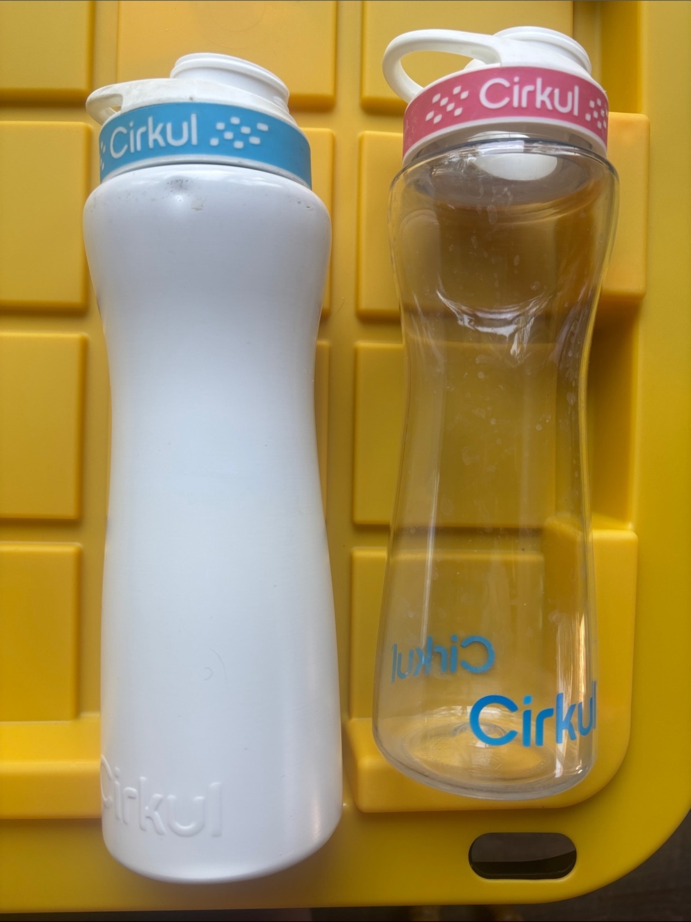 Cirkul Water Bottles - White and Clear